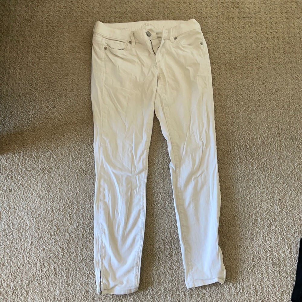Loft white ankle zipper skinny jeans